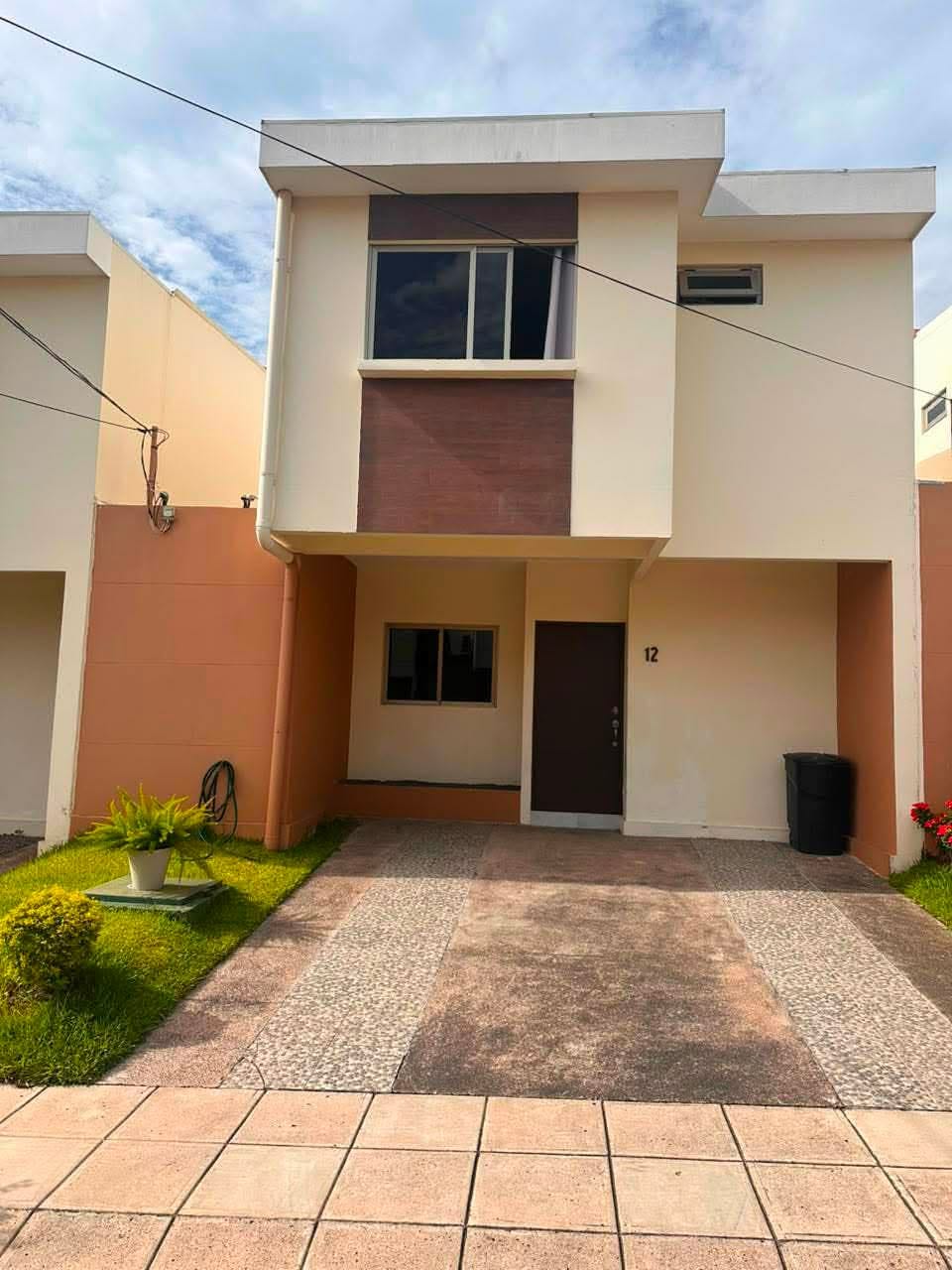 Detalle 3 · Casa en Residencial Las Pérgolas
