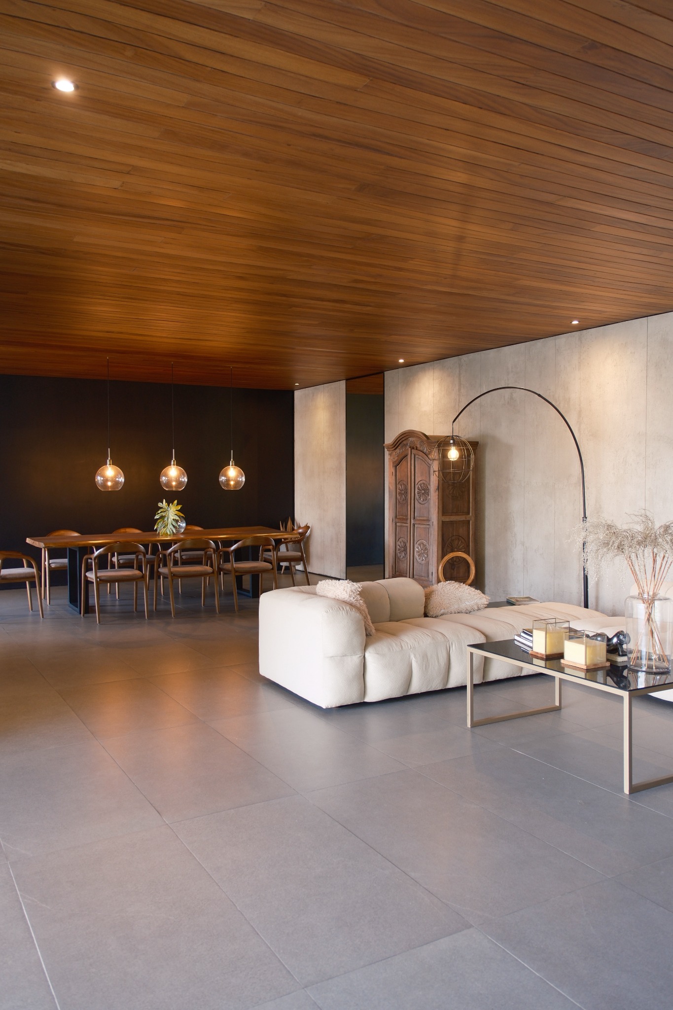 Contemporary residential interior